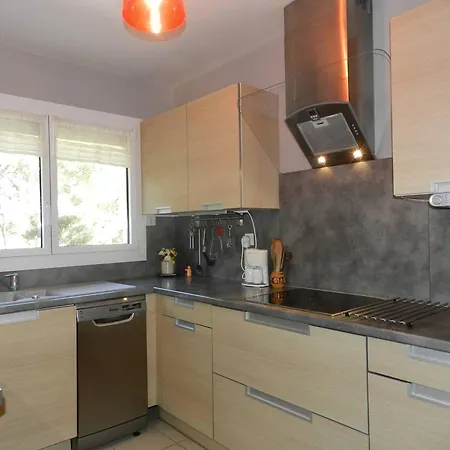 Le Lavandou, 3 Pieces, 4 Personnes - Fr-1-251-677 Le Lavandou