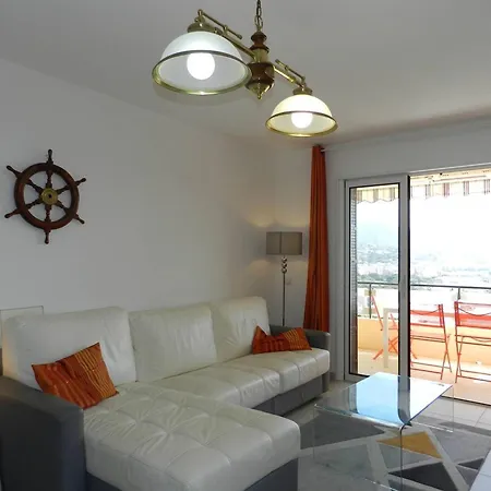 Le Lavandou, 3 Pieces, 4 Personnes - Fr-1-251-677 *